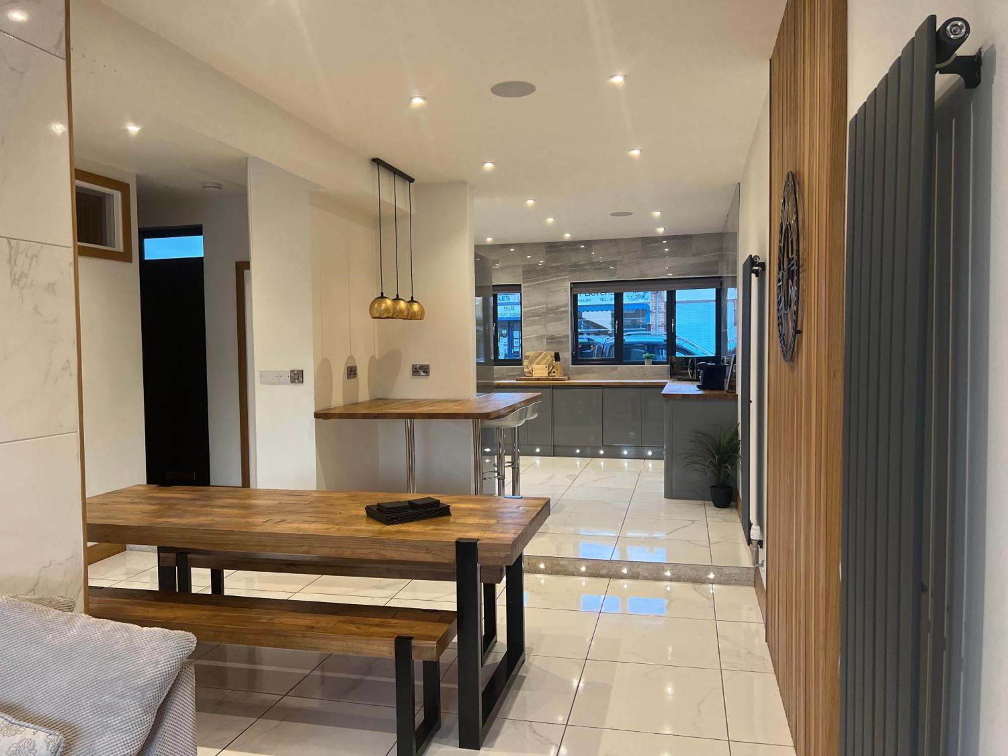 Broadway Beach Home With Hot Tub Herne Bay Exterior photo